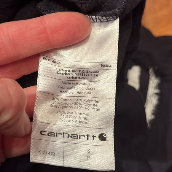 New Carhartt navy hoodie - Picture 13 of 15